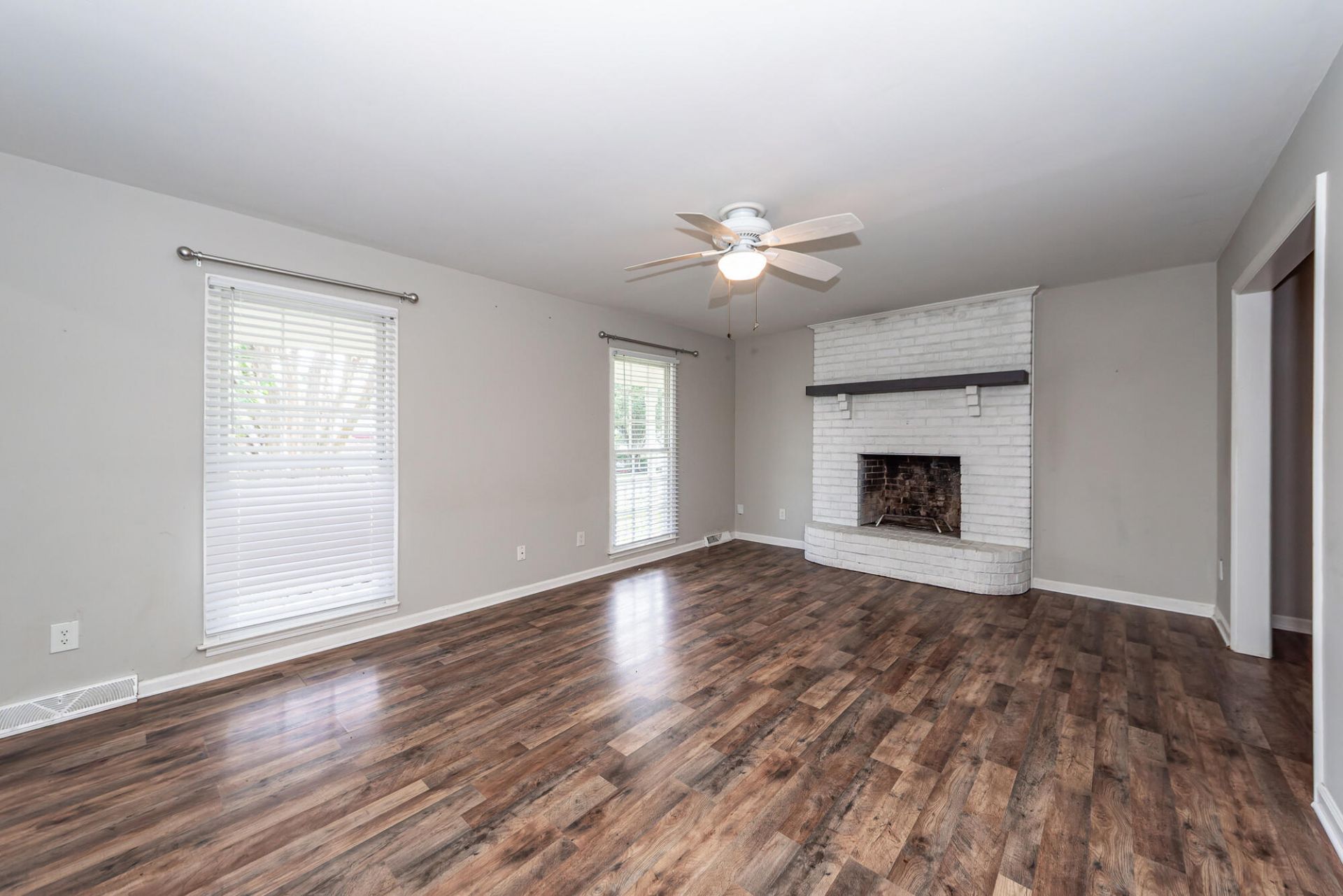 176 Ponderosa Drive Photo 4