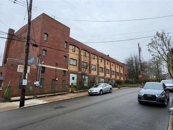 333 45th St, Pittsburgh, PA 15201