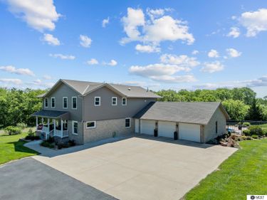 3700 N 6th Street, Beatrice, NE 68310