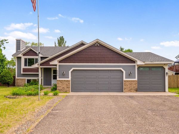 550 Mckinley Street, Anoka, MN 55303