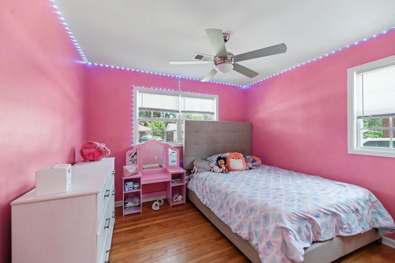 415 Mary Scott Drive Photo 6
