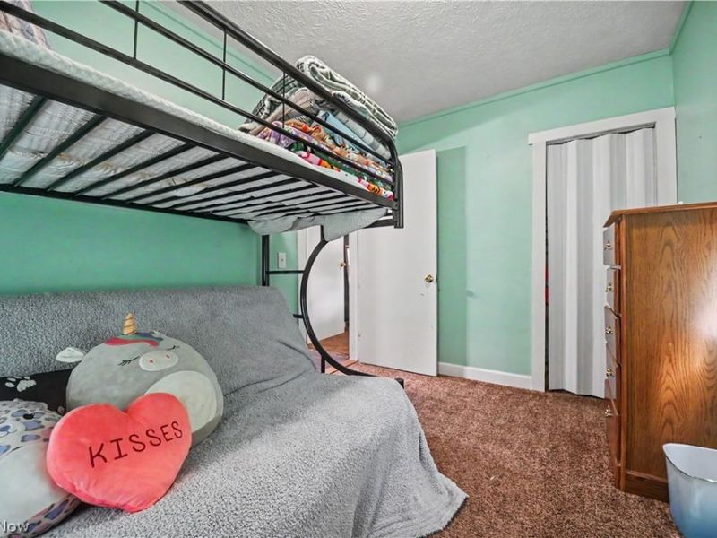 905 Charles Street, Galion, OH 44833 Photo 11