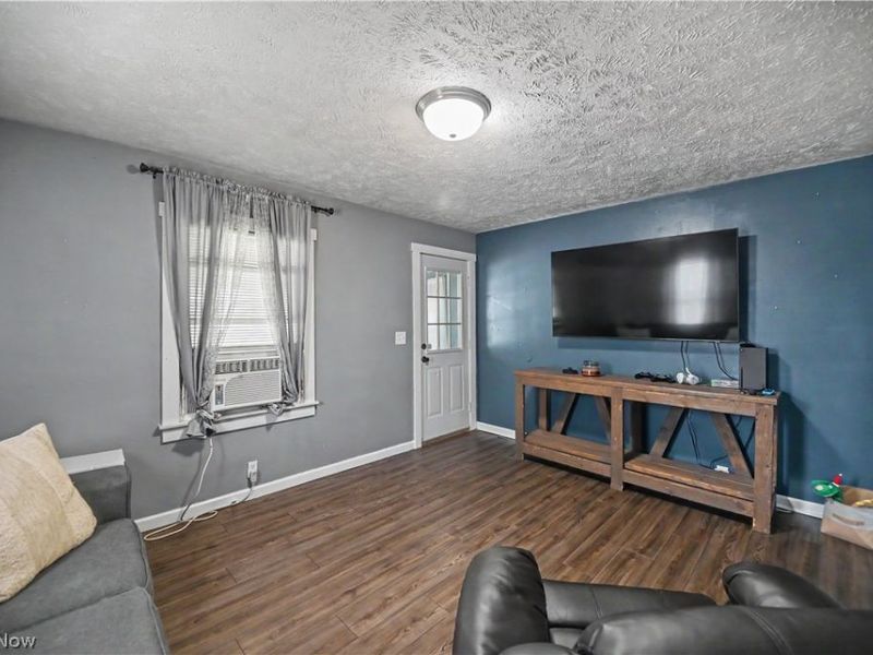 905 Charles Street, Galion, OH 44833 Photo 4