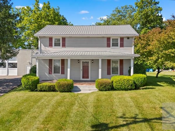203 Oakvale Road, Princeton, WV 24740