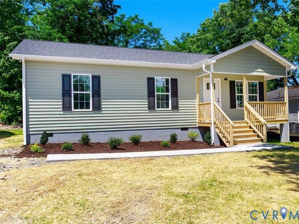 226 S Old Church St , Petersburg, VA 23803