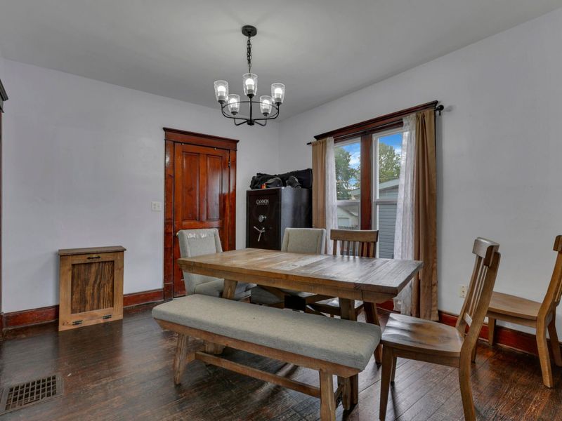 47 N Pine Street, Newark, OH 43055 Photo 9