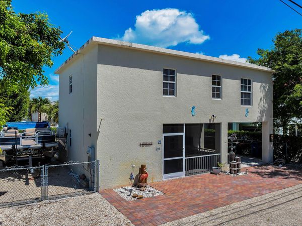 21 Poinciana Drive, Key Largo, FL 33037