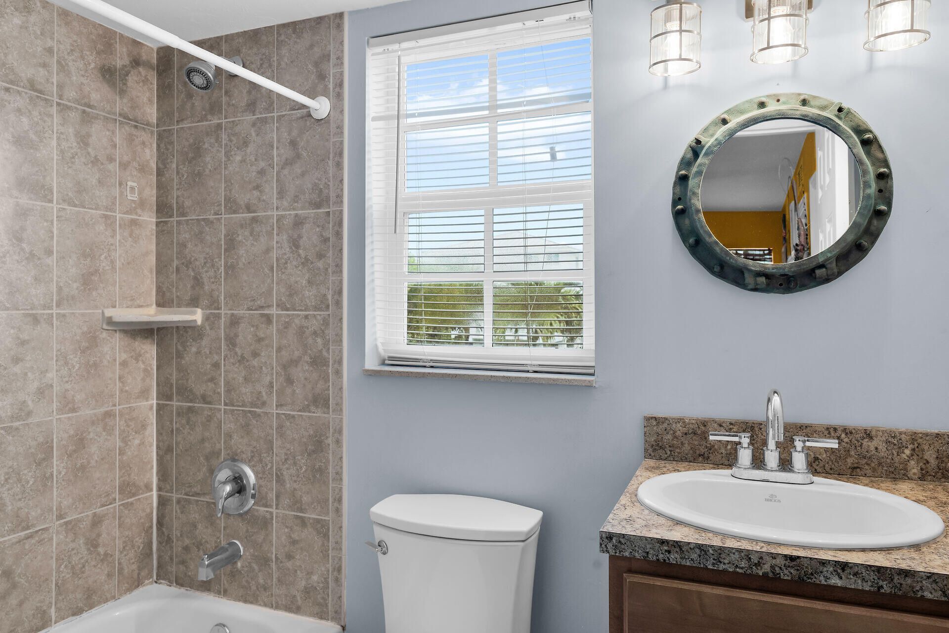 21 Poinciana Drive, Key Largo, FL 33037 Photo