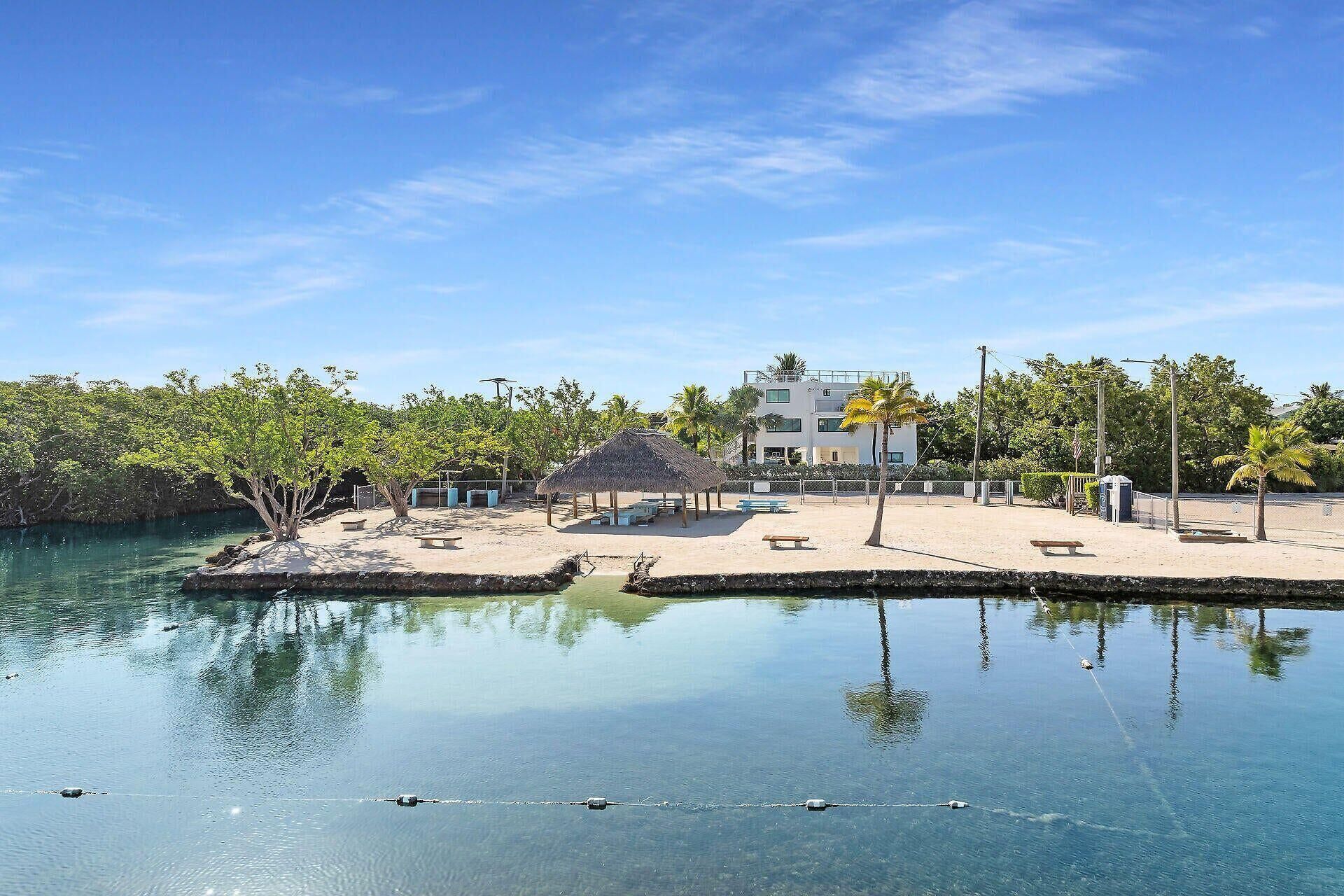 21 Poinciana Drive, Key Largo, FL 33037 Photo