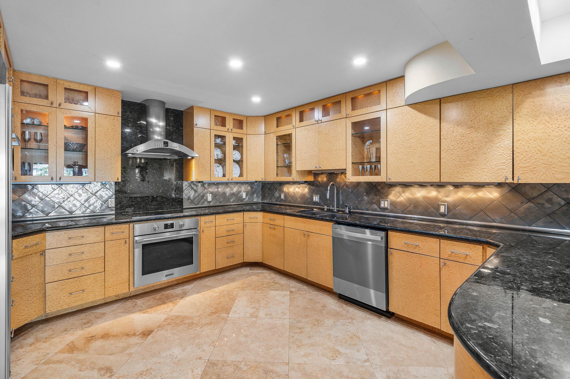 1005 Bel Air Drive, Unit 5, Highland Beach, FL 33487 Photo