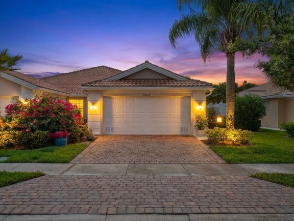 10829 SW Dardanelle Drive, Port St. Lucie, FL 34987