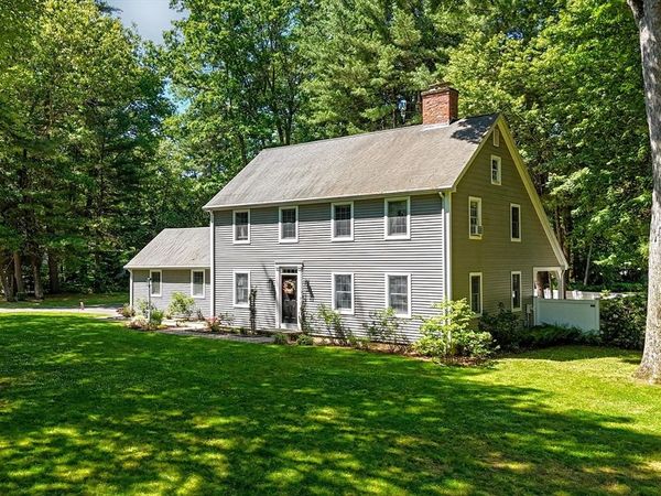 12 Blueberry Bend, South Hadley, MA 01075