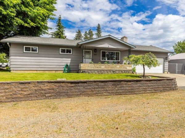 1007 E Fellows St, Medical Lake, WA 99022