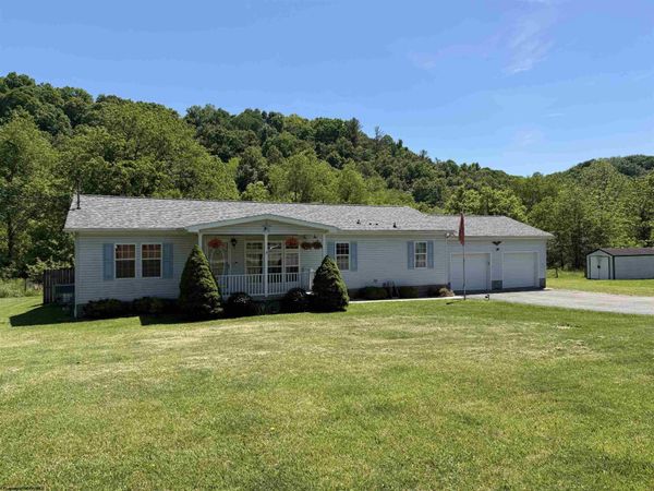 28 Fields Lane, Elkins, WV 26241