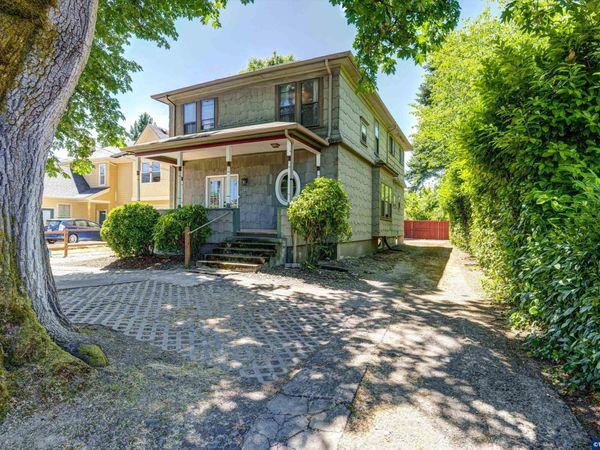 622 NW 29th St, Corvallis, OR 97330