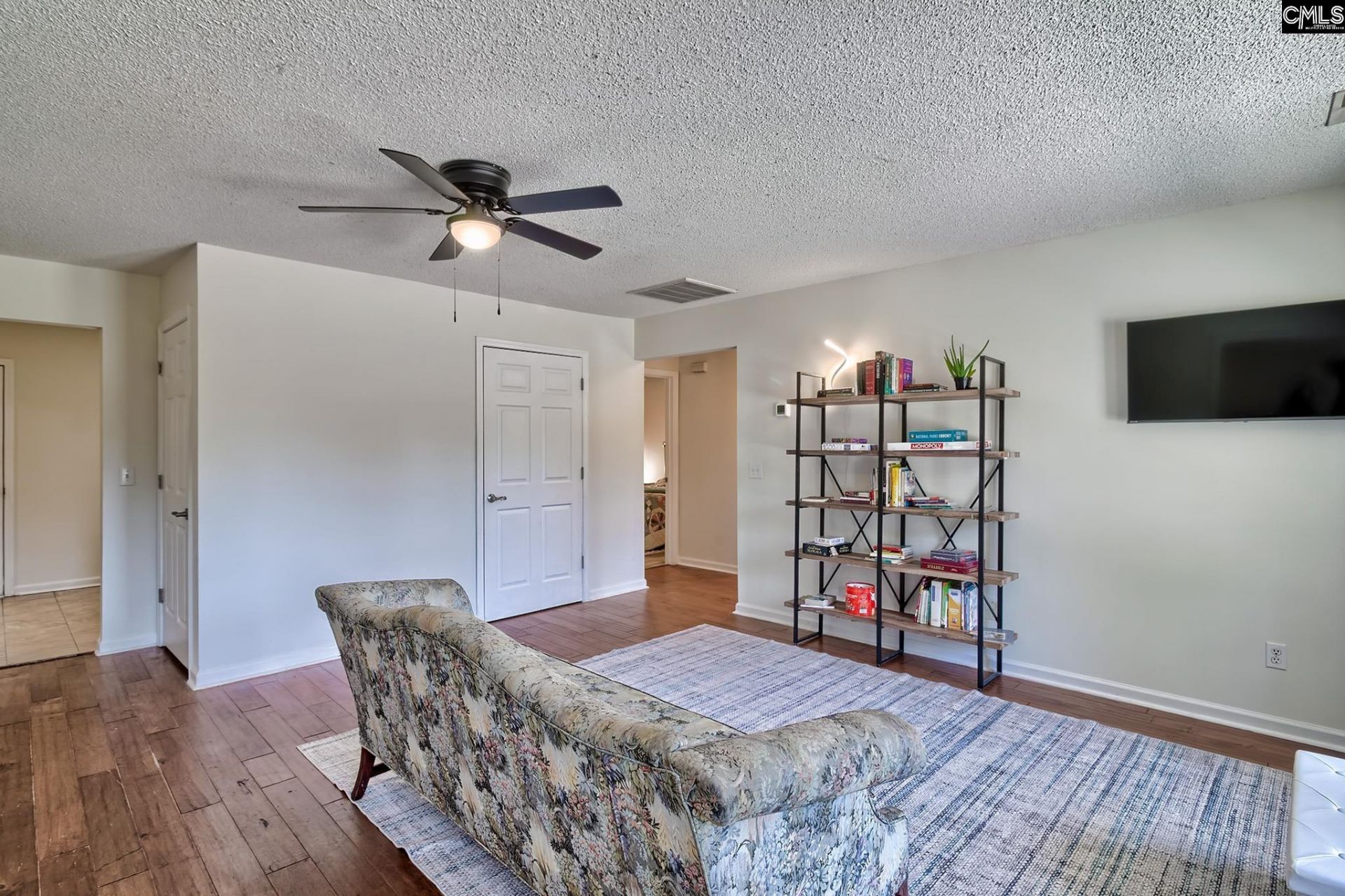 625 Shirway Road  Photo 11