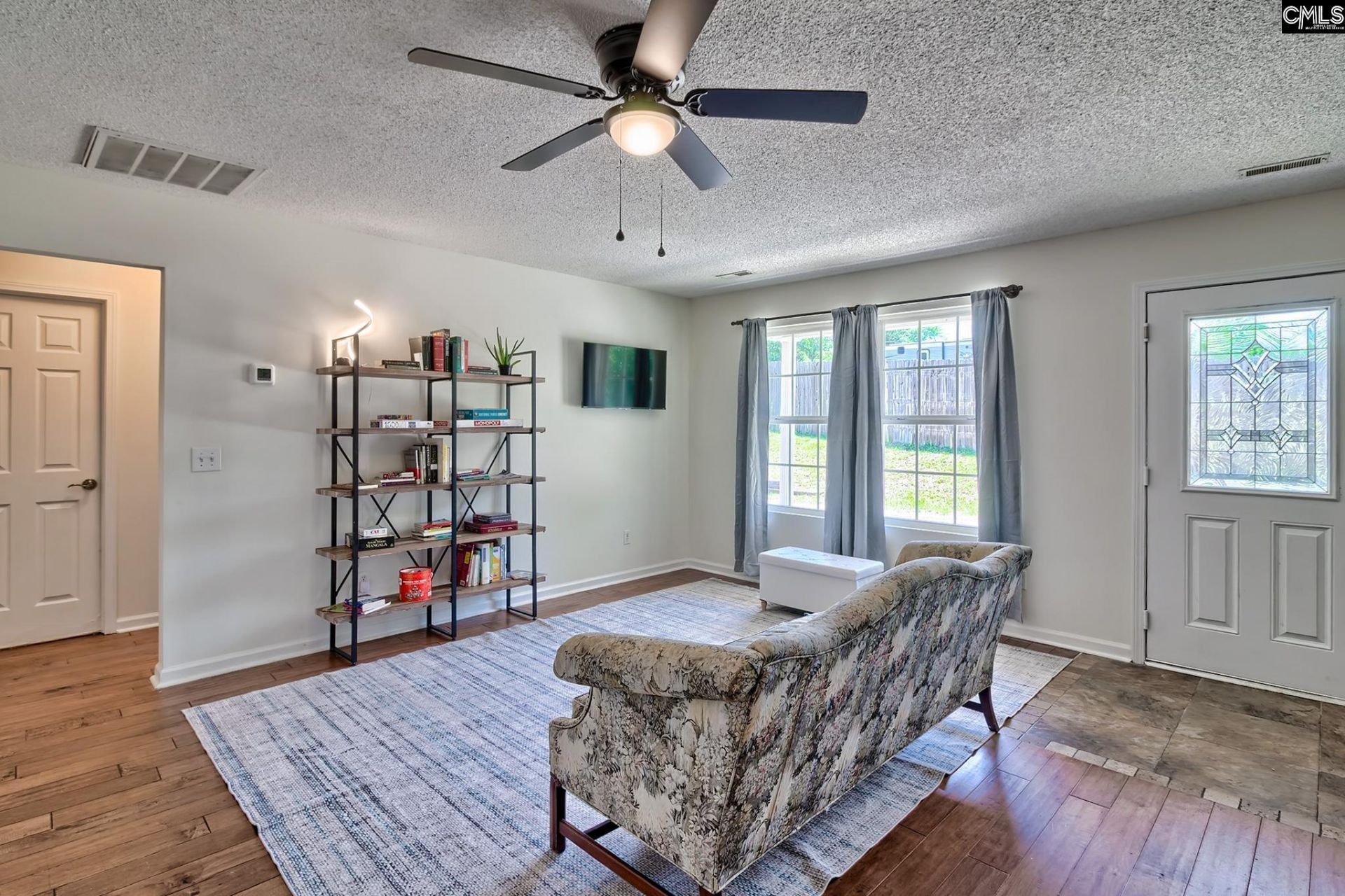 625 Shirway Road  Photo 9