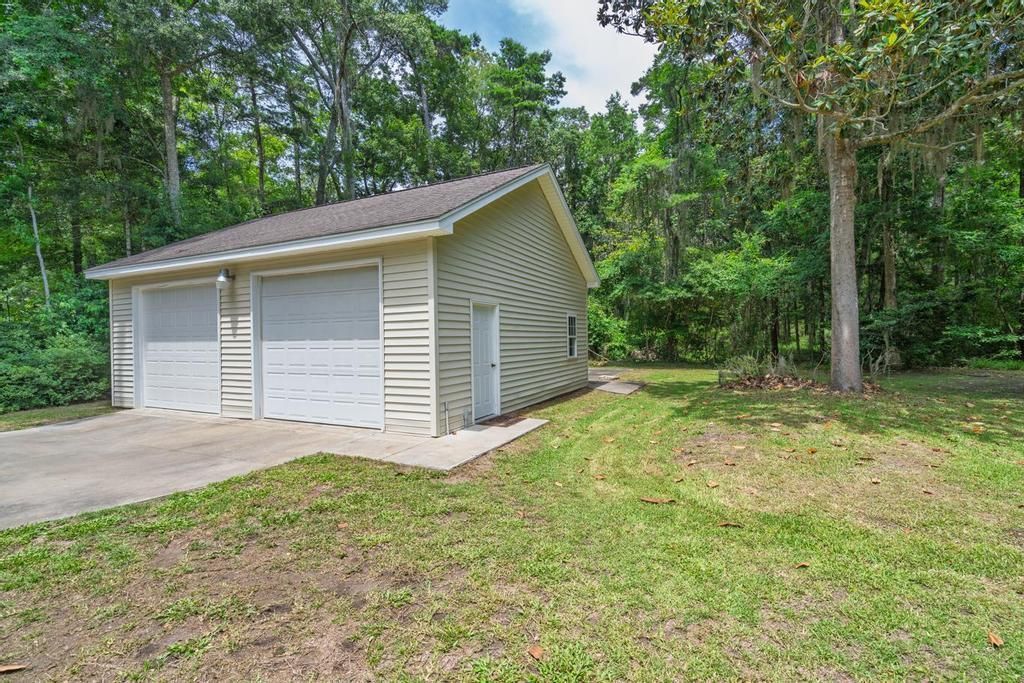 914 Claussen House Drive Photo 39