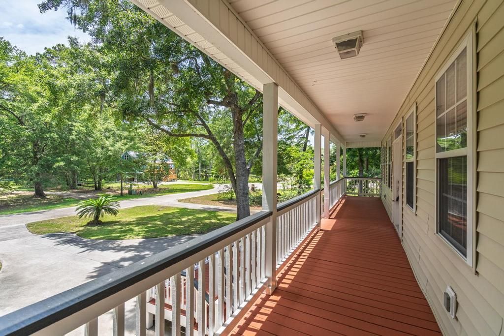 914 Claussen House Drive Photo 4