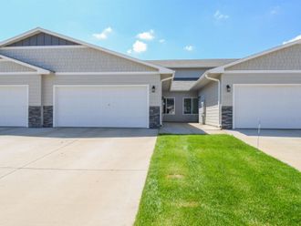 6152 S Alki Pl Sioux Falls, SD 57108