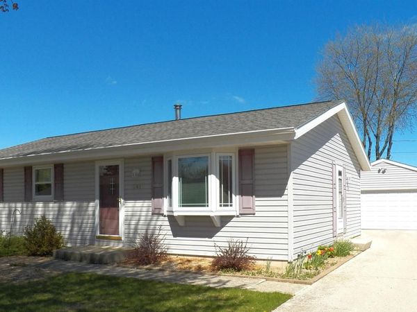 941 S 41ST STREET, Manitowoc, WI 54220
