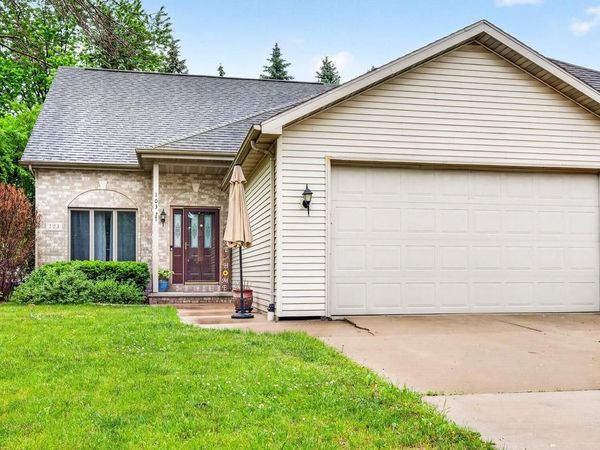 103 E KENNEDY AVENUE, Kimberly, WI 54136