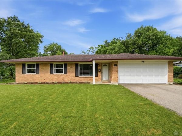 8032 Washington Park Drive, Miamisburg, OH 45459