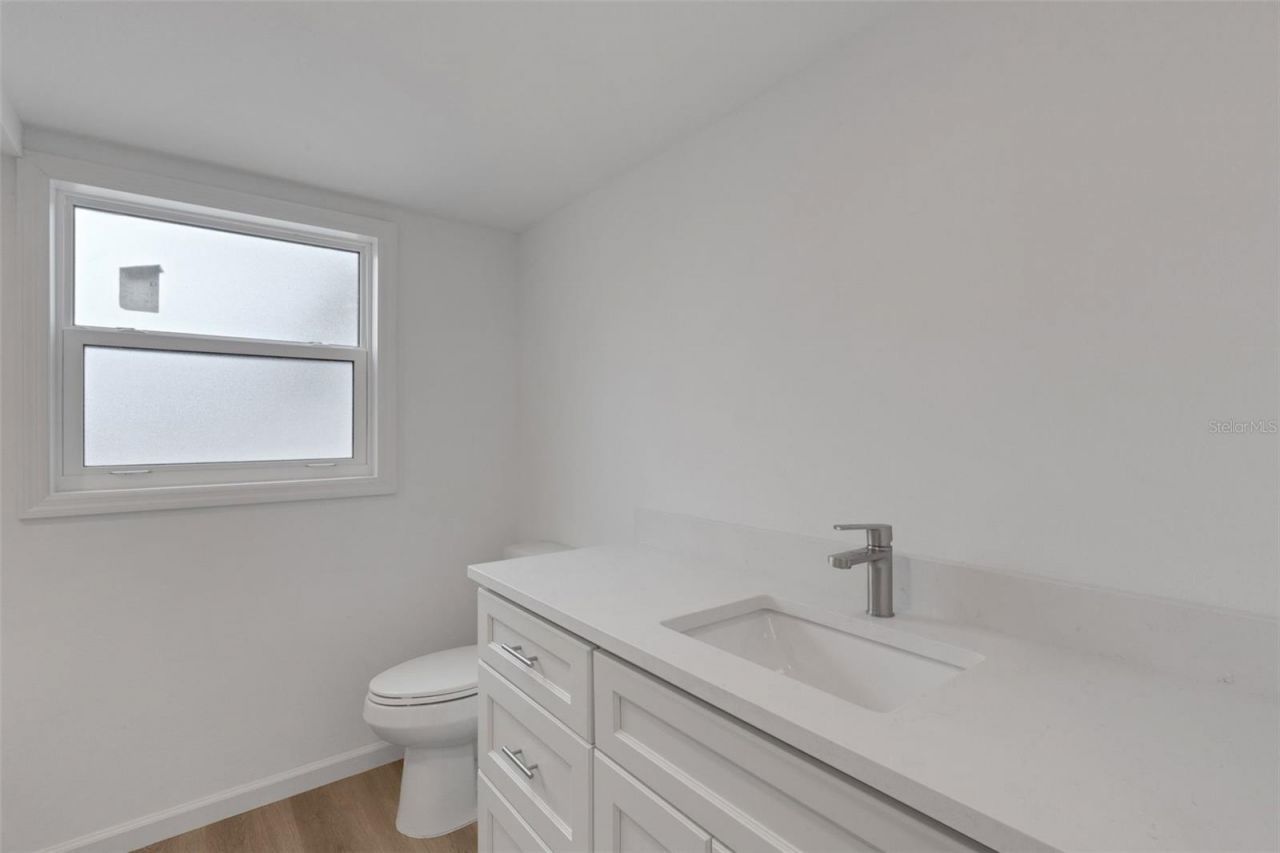2826 W Rainbow Circle, Unit 2818, Sarasota, FL 34231 Photo
