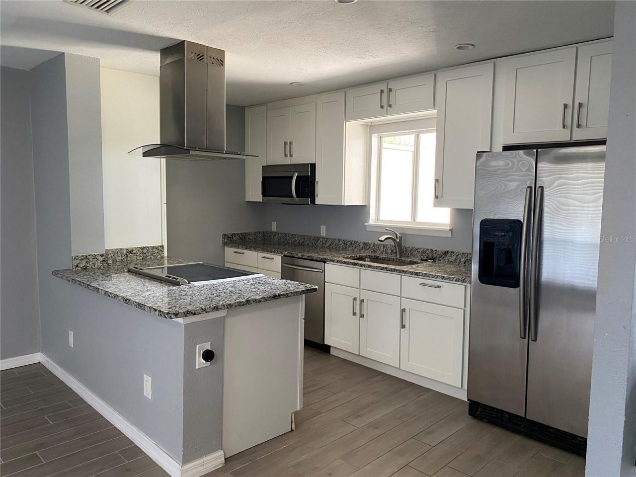 4394 Sandner Drive , Sarasota, FL 34243 Photo