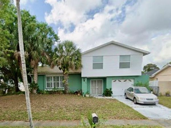 7318 W POCAHONTAS AVENUE , TAMPA, FL 33634