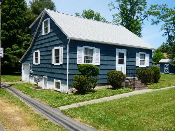 1 Bridge Street , Wallkill, NY 12589