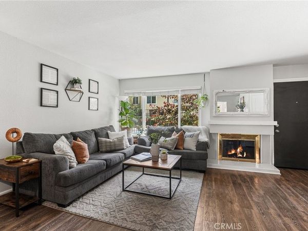 101 W Riverdale Avenue, Unit 60, Orange, CA 92865