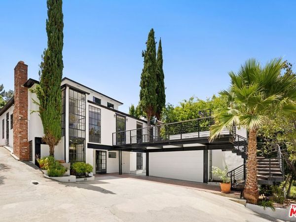 333 Dalehurst Avenue, Los Angeles, CA 90024