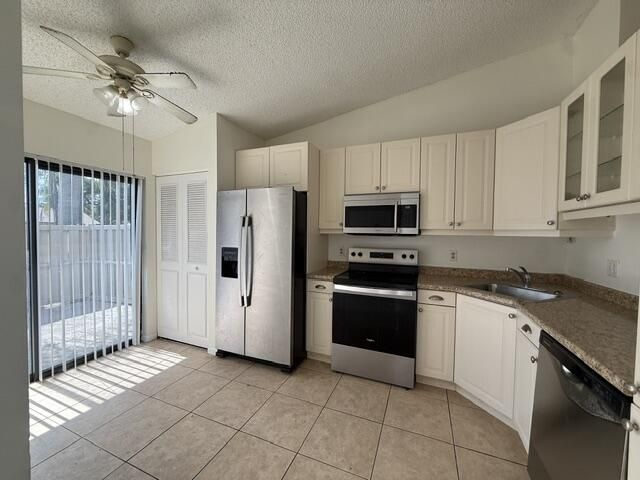 1028 Green Pine Boulevard, Unit D, West Palm Beach, FL 33409 Photo