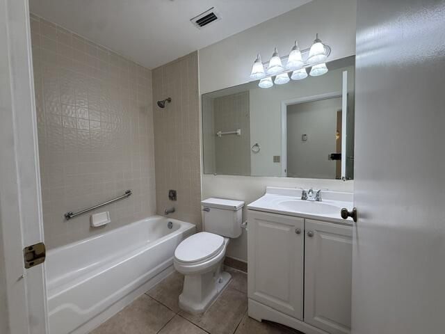 1028 Green Pine Boulevard, Unit D, West Palm Beach, FL 33409 Photo
