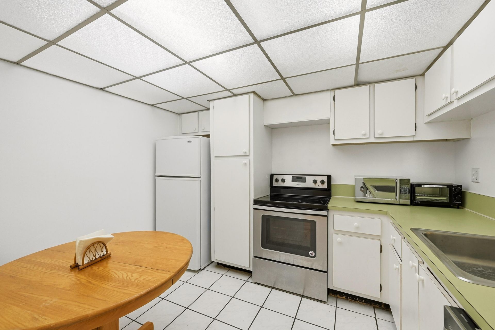 740 S Federal Highway, Unit 208, Pompano Beach, FL 33062 Photo