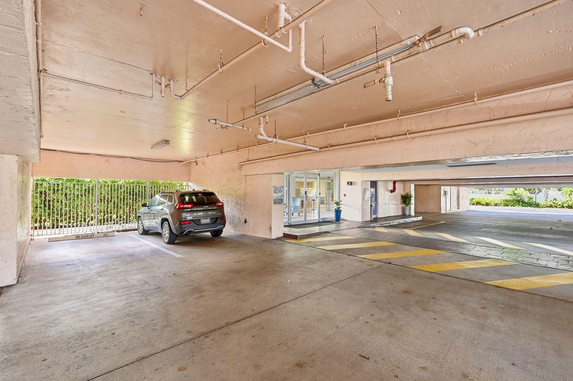 740 S Federal Highway, Unit 208, Pompano Beach, FL 33062 Photo