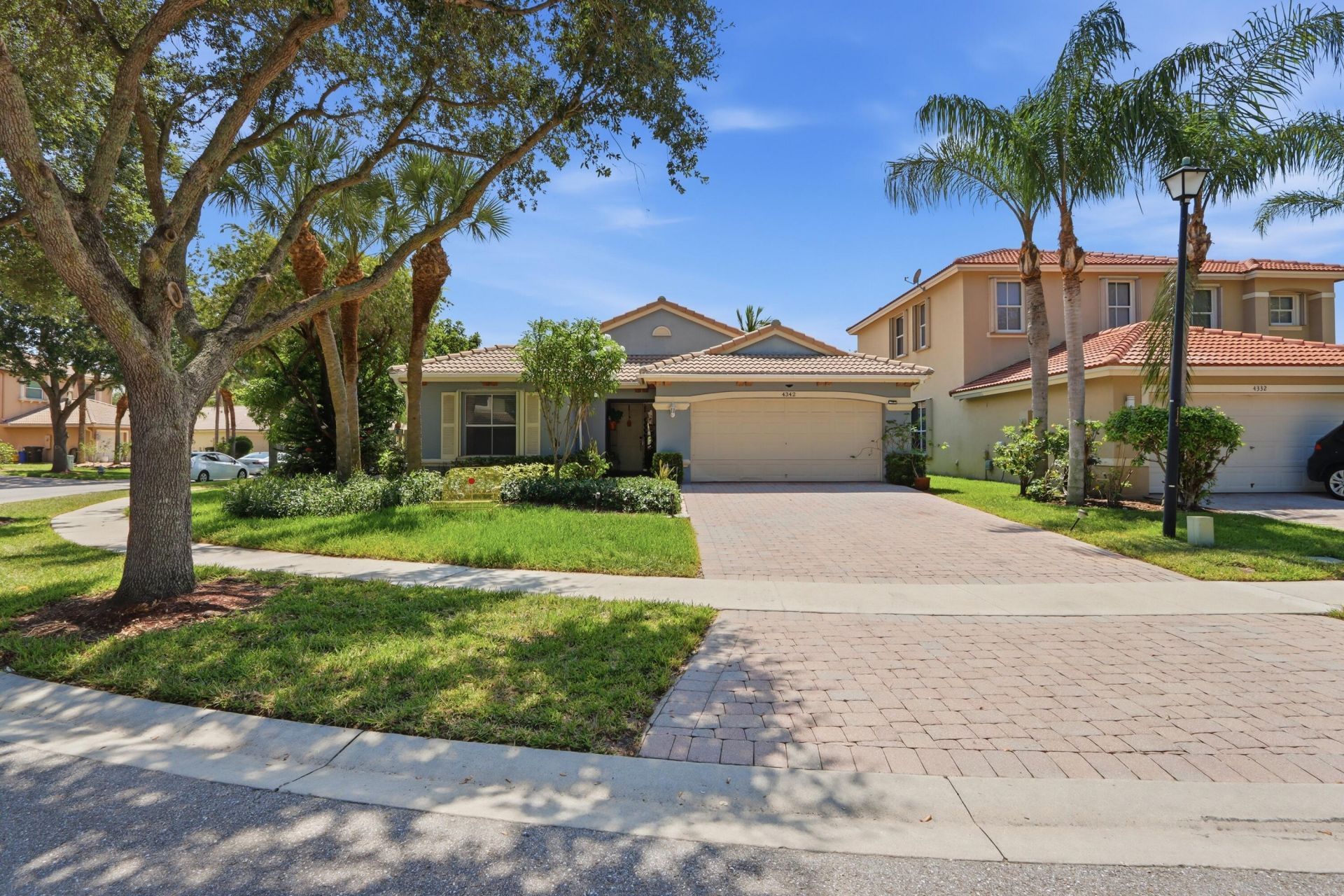 4342 Onega Circle, West Palm Beach, FL 33409 Photo