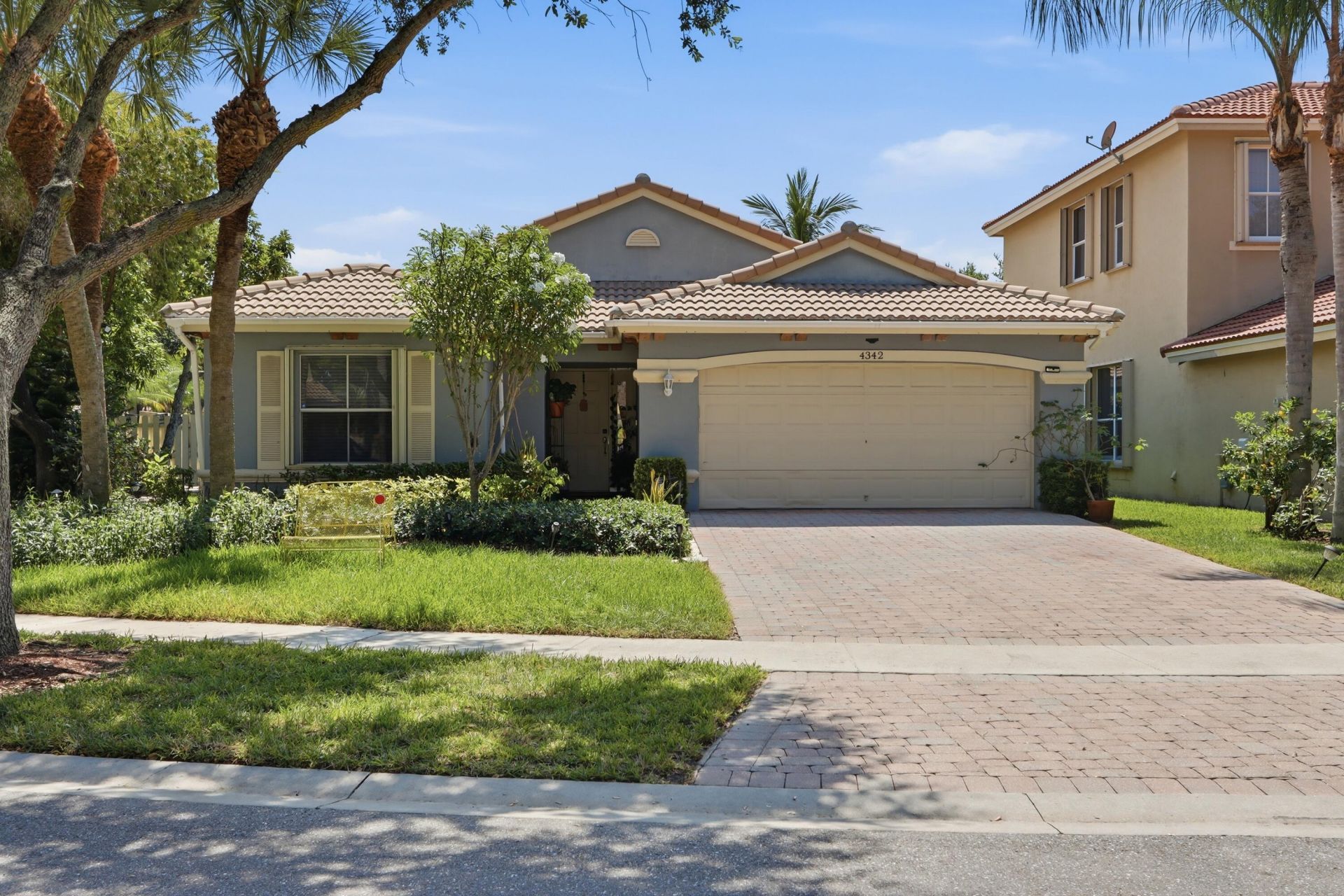 4342 Onega Circle, West Palm Beach, FL 33409 Photo