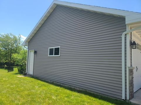 Main Photo