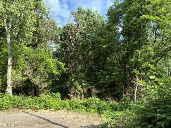 Lane Street, Weirton, WV 26062