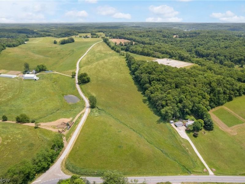 Fargo Road SW, Dellroy, OH 44620 Photo 3