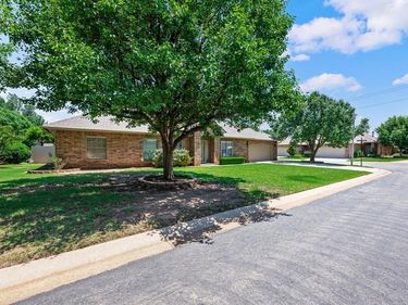 15800 Napa Ridge, Edmond, OK 73013