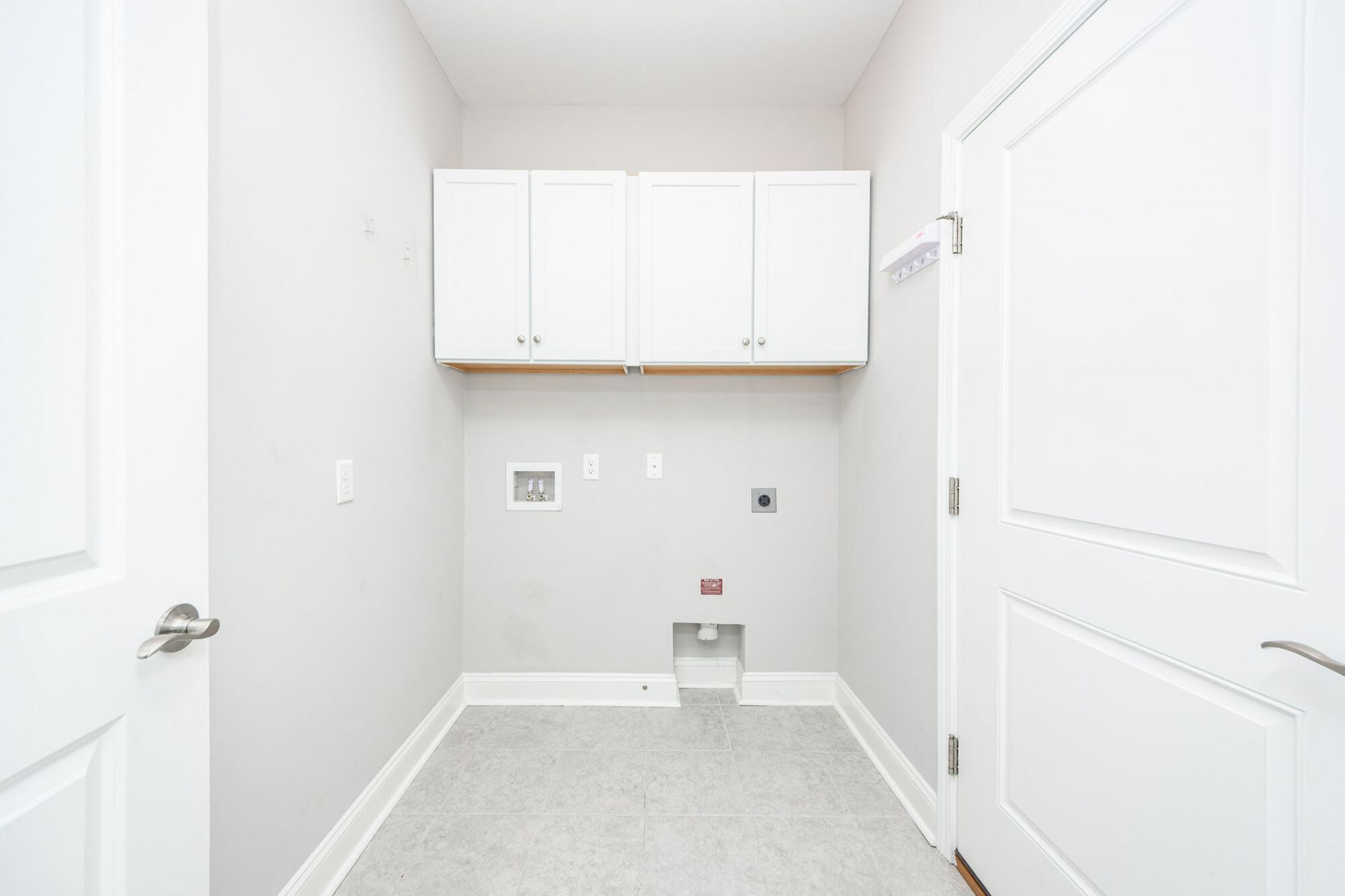 177 Hayworth Road Photo 8