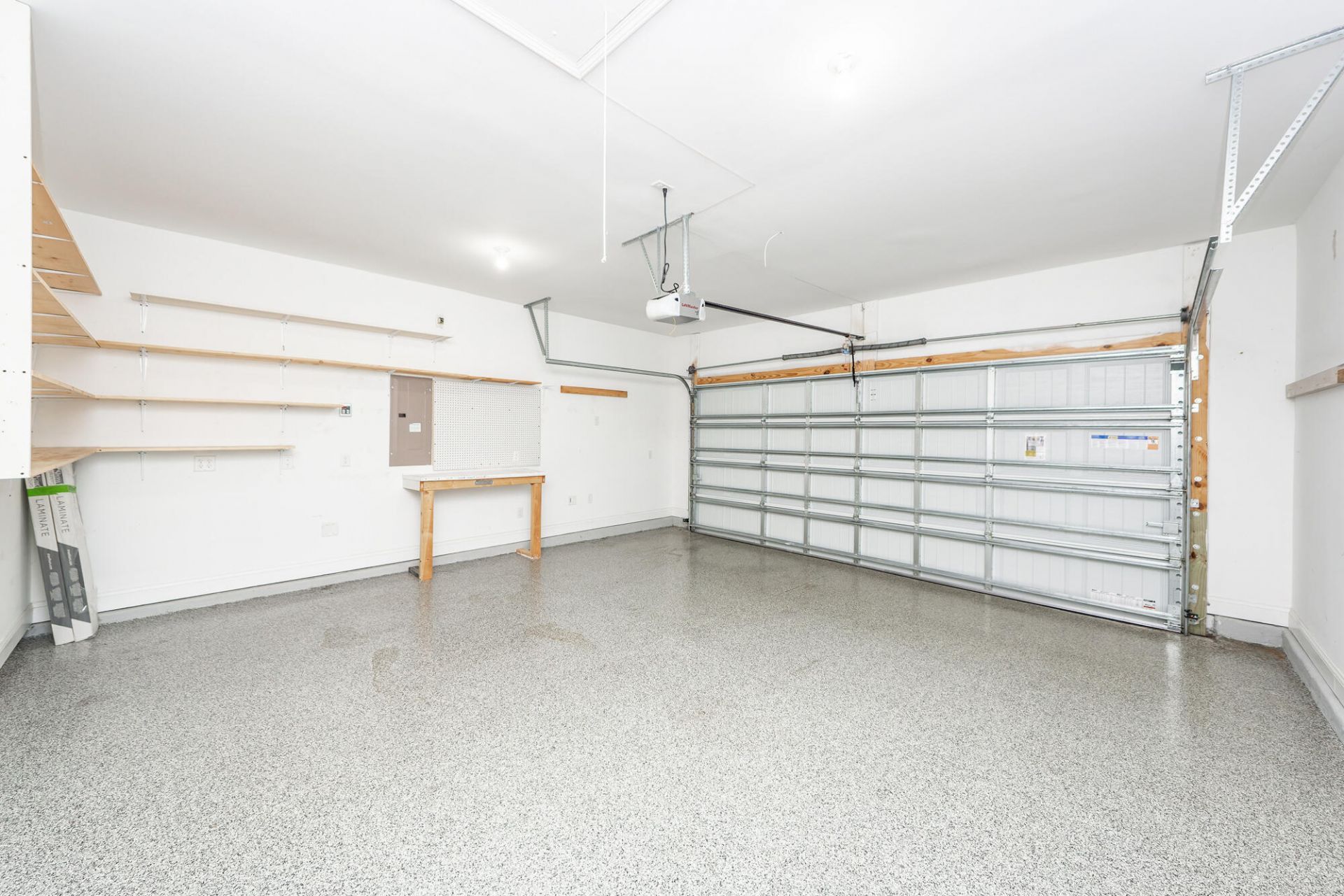 177 Hayworth Road Photo 9