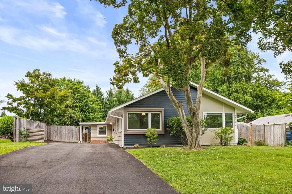 7124 Alger Road, Falls Church, VA 22042 Main Photo