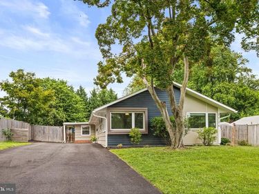 7124 ALGER ROAD, FALLS CHURCH, VA 22042