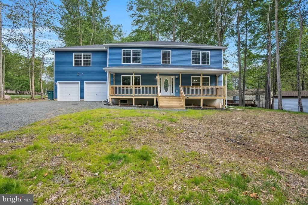 8595 PERIWINKLE DRIVE , TOBYHANNA, PA 18466