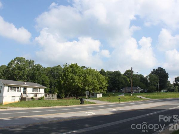 333 Cc Camp Road , Elkin, NC 28621