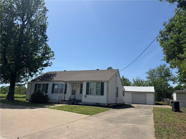 2004 S 13th Street , Rogers, AR 72758